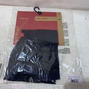 Specialized Seamless Knee Warmer, Black, Size M/L 64322-1303. Made in Italy